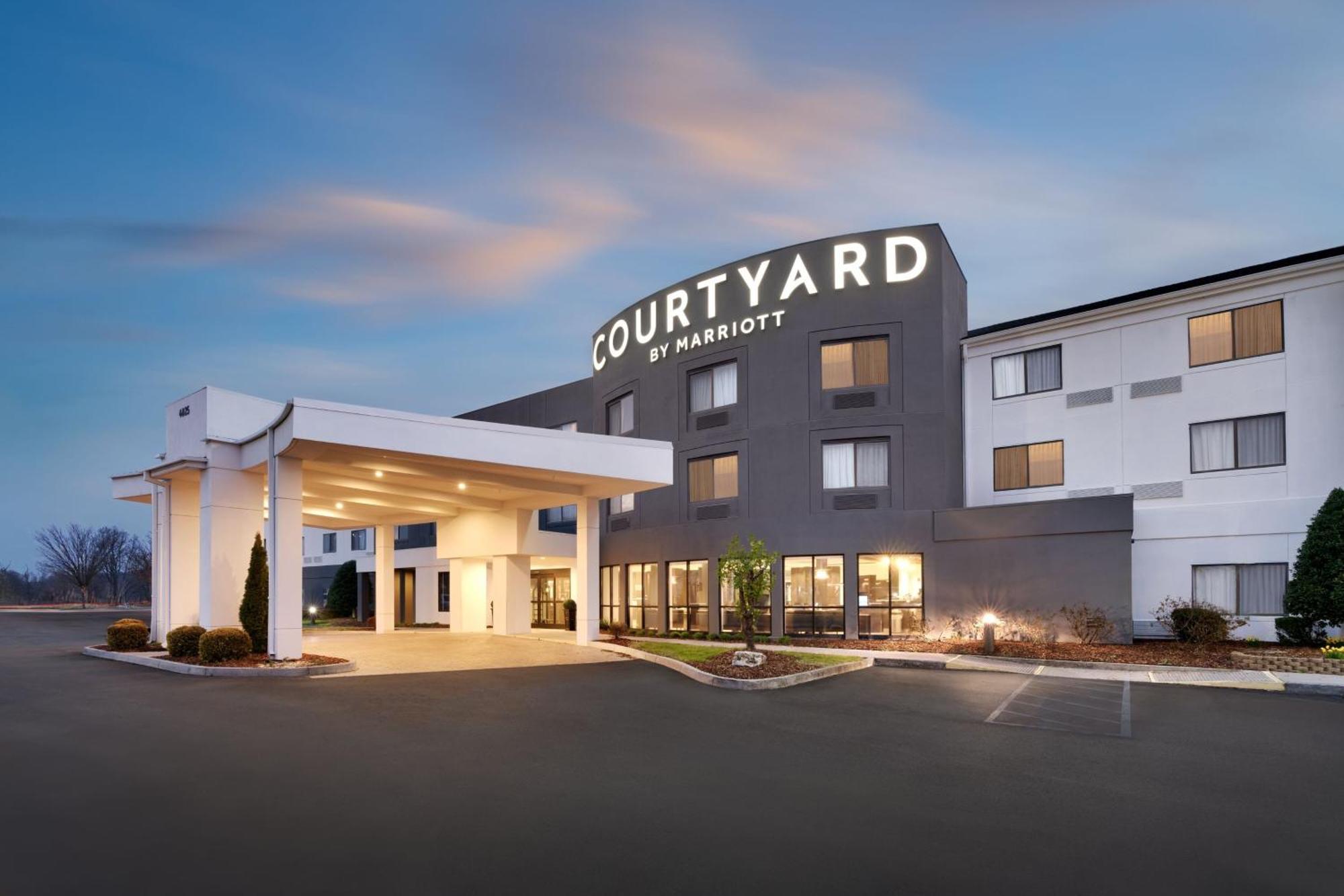 Courtyard By Marriott Johnson Stadt Exterior foto