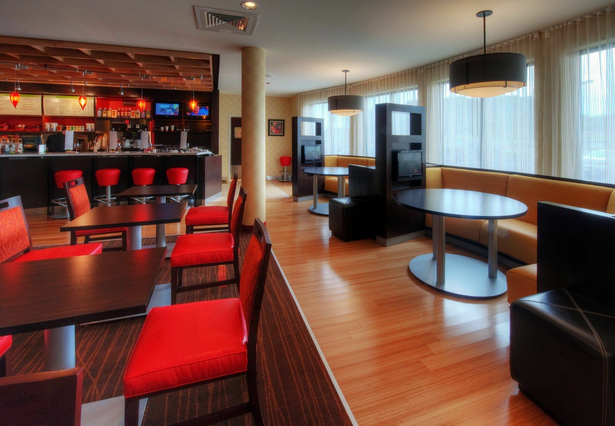 Courtyard By Marriott Johnson Stadt Exterior foto